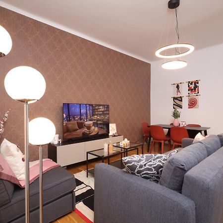 Ruby Holiday Home With Patio Viena Exterior foto