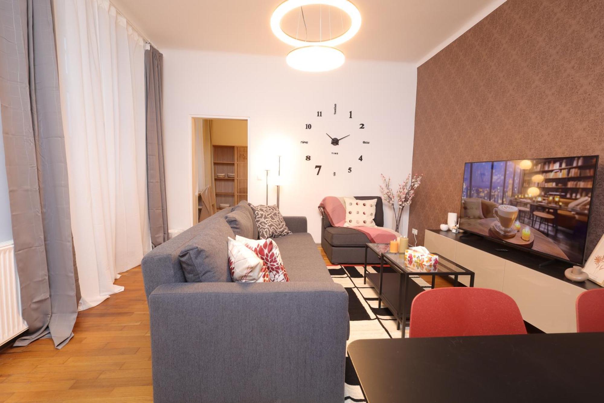 Ruby Holiday Home With Patio Viena Exterior foto